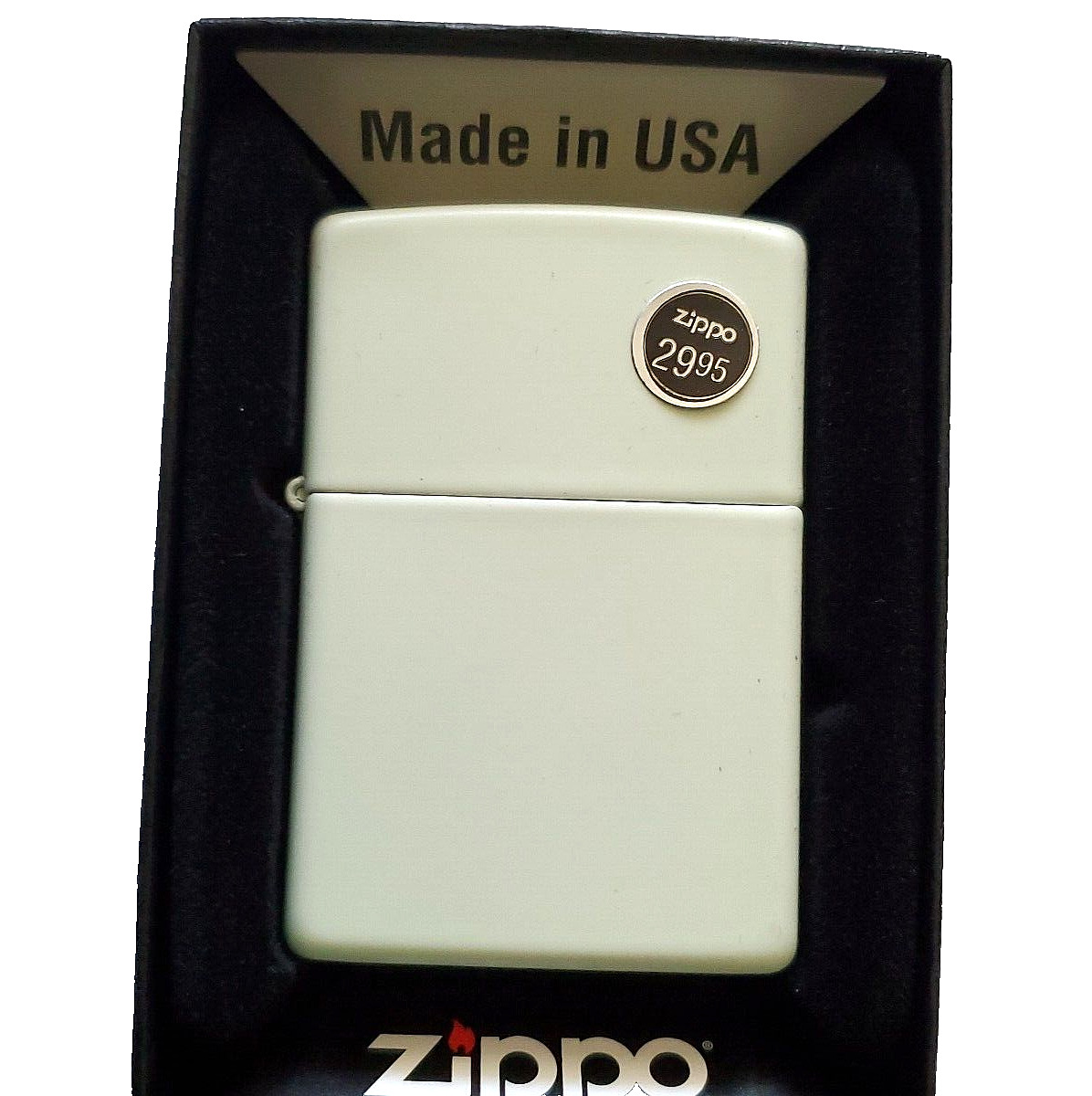 Zippo Classic Matte Glow in the Dark  Lighter  49193/#15