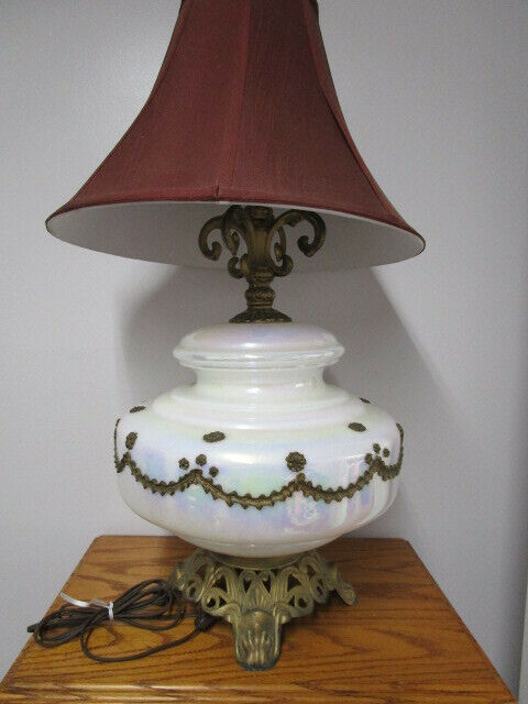 Vintage Large 1972 Accurate Casting Co Inc Model 4385 Table Lamp