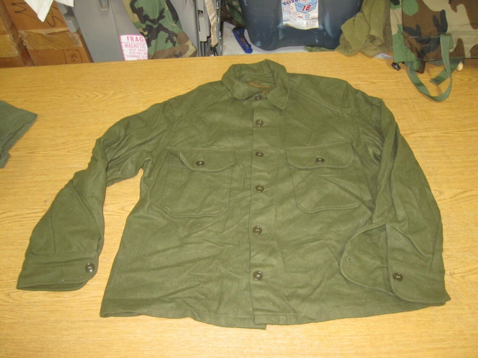 Rare Vintage USGI Large Wool Shirt Mint Condition OD Green-108 Field Shirt