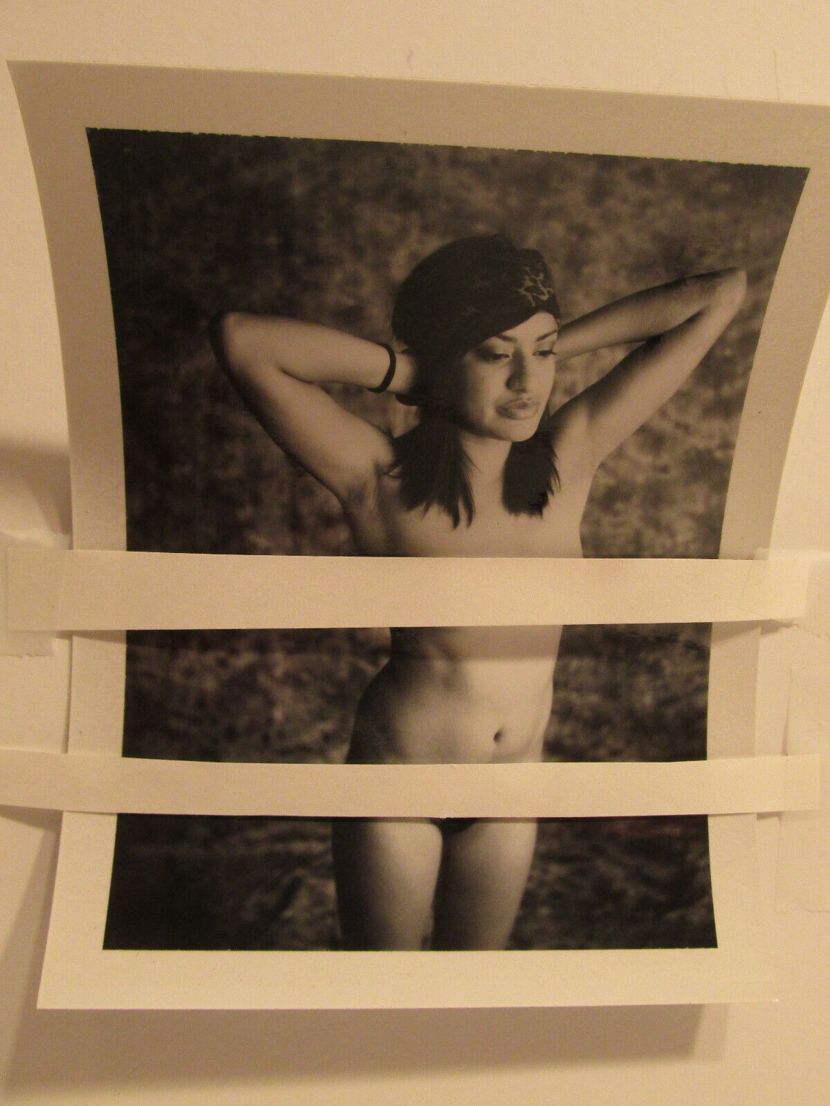 VINTAGE FOUND PHOTOGRAPH ORIGINAL ART PHOTO POLAROID SEXY PETITE MEXICAN WOMAN