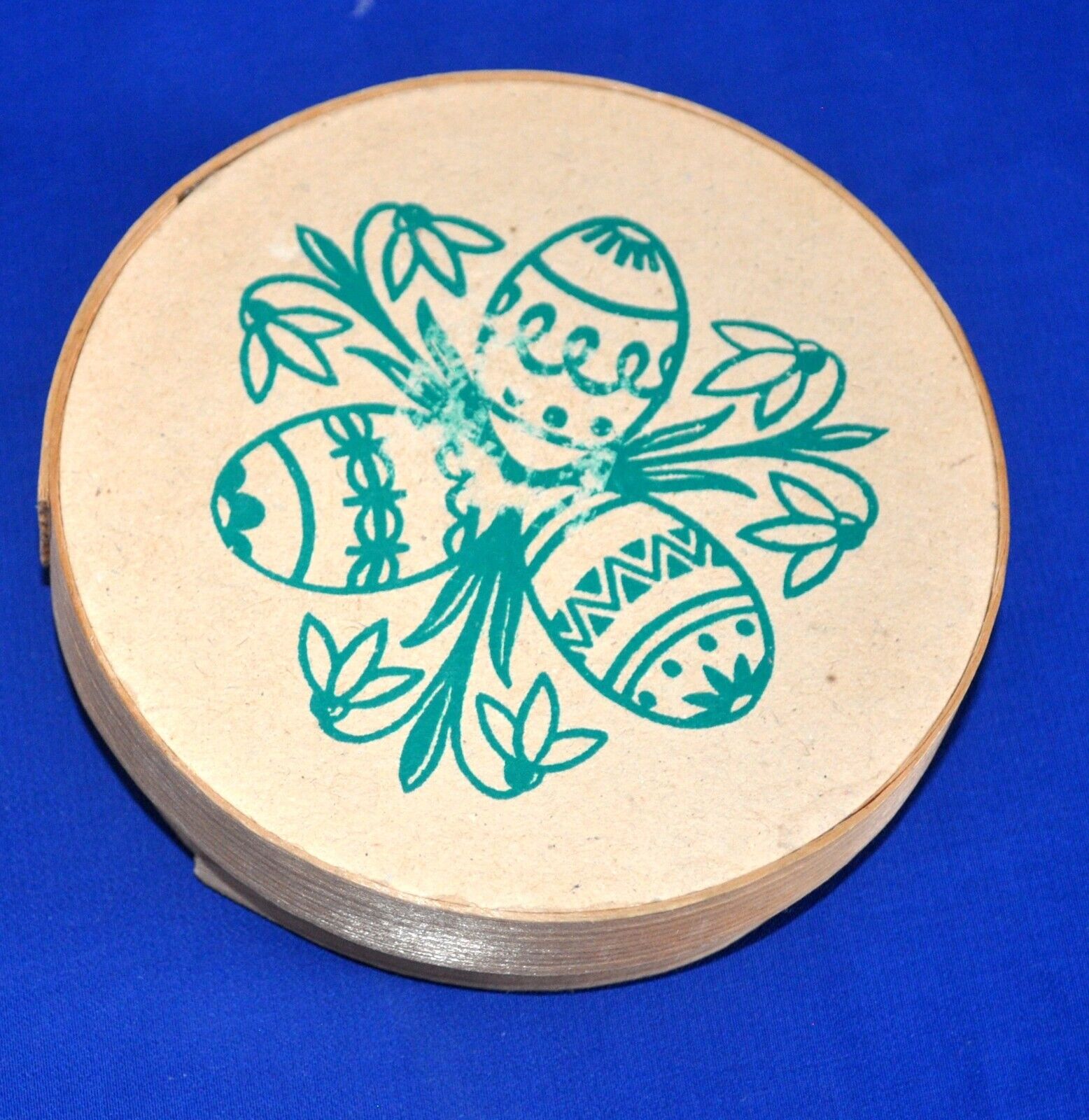 VTG EXPERTIC ERZGEBIRGE EAST GERMANY WOOD CANDY CONTAINER EASTER W LABEL 1960