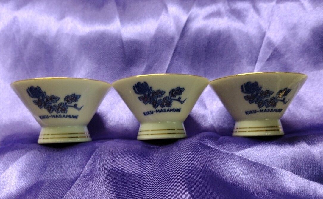 3 Vintage ~ KIKU-MASAMUNE Authentic Seal ~ Gold Trim Porcelain Sake Cups ~ Japan