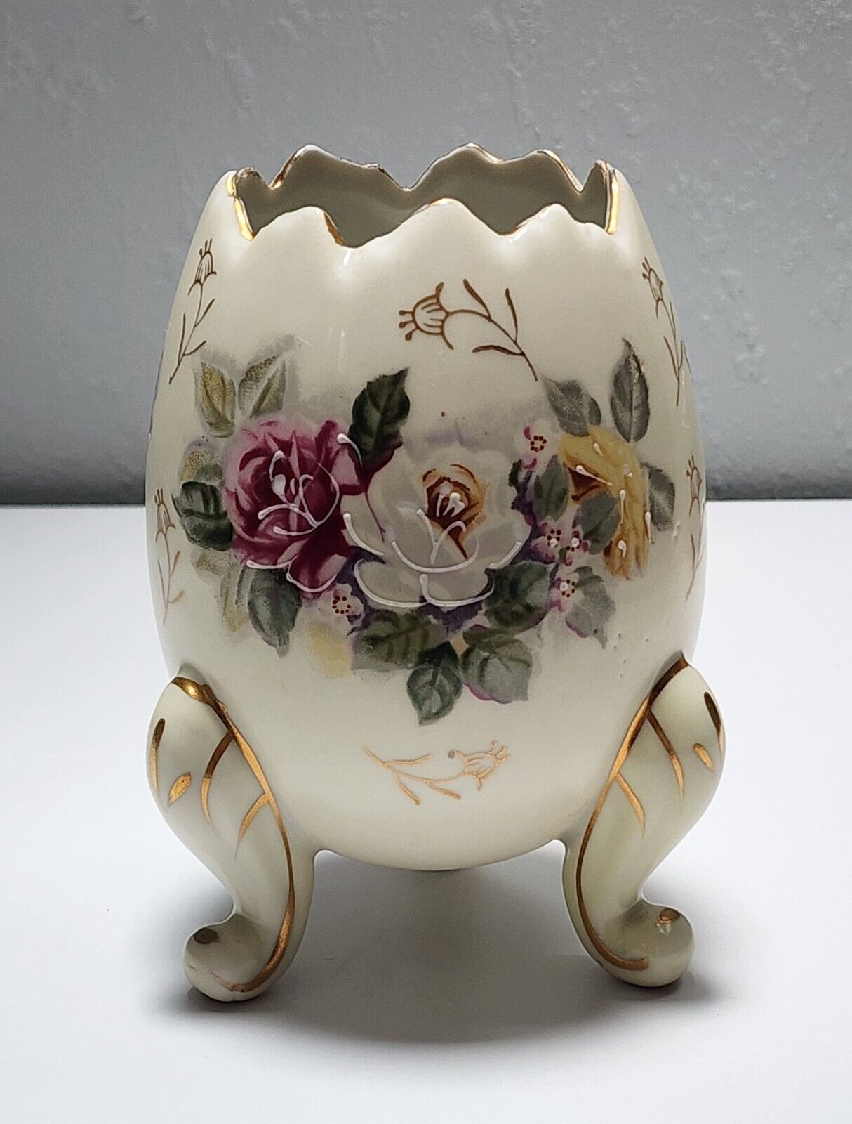 Vtg 1960\'s INARCO ~ Footed Egg Vase ~ Floral Roses & 24K Gold Trim 5\