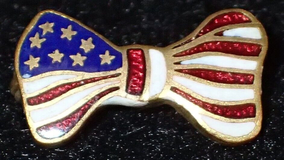 WWII United States Homefront Patriotic American Flag Bow Pin Back Enamel Wartime