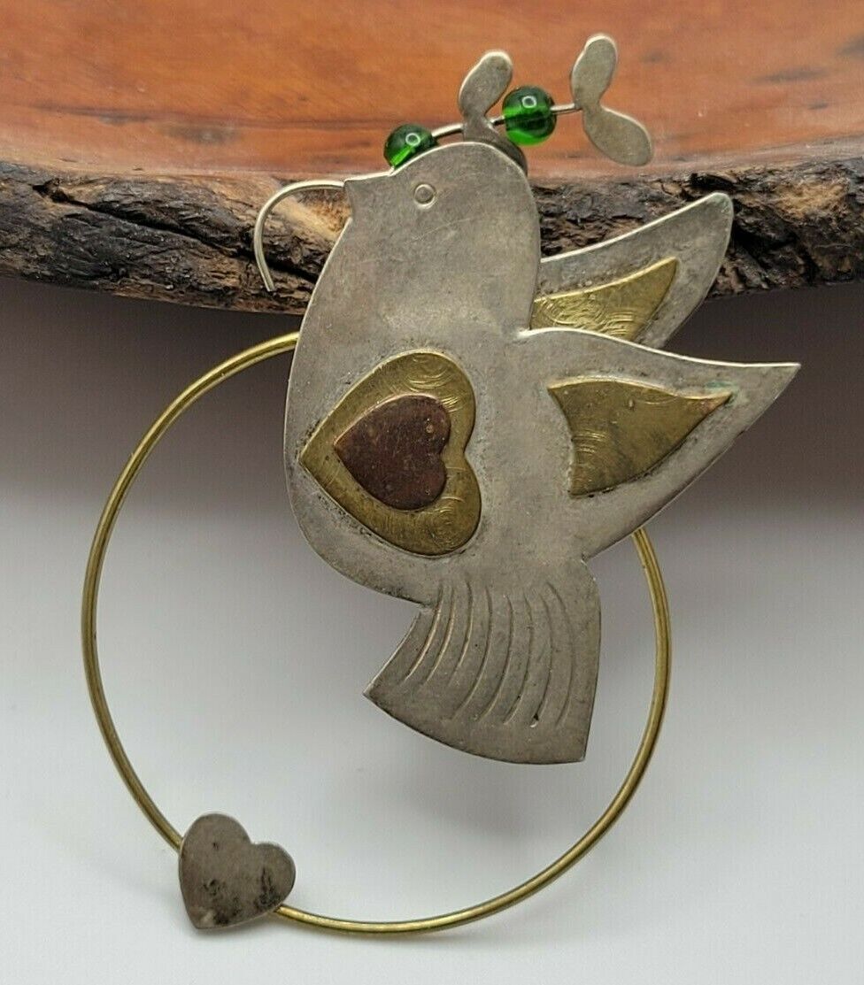Vintage Metal Handmade Handcrafted  Art  Love Bird Heart Beads Crafts 