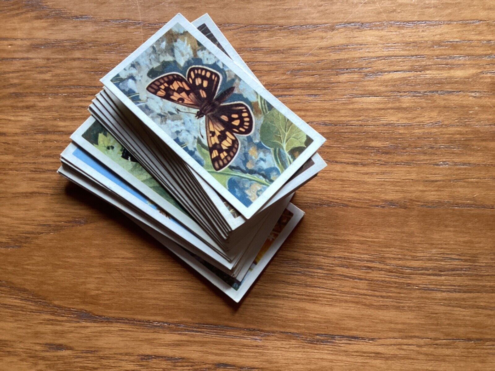 BROOKE BOND -BRITISH BUTTERFLIES-CHOOSE THE CARDS YOU WANT .ALL IN VGC