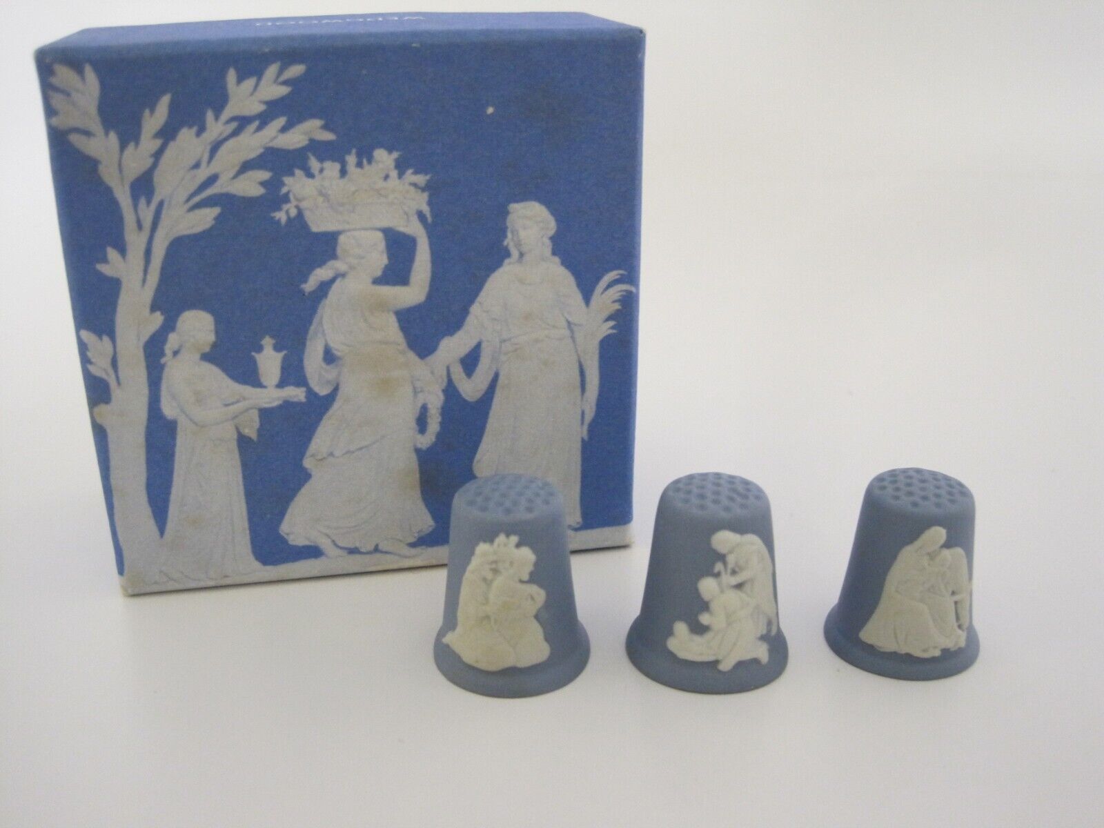 Wedgwood Blue Jasper Ware Thimbles 3 Piece Nativity Set