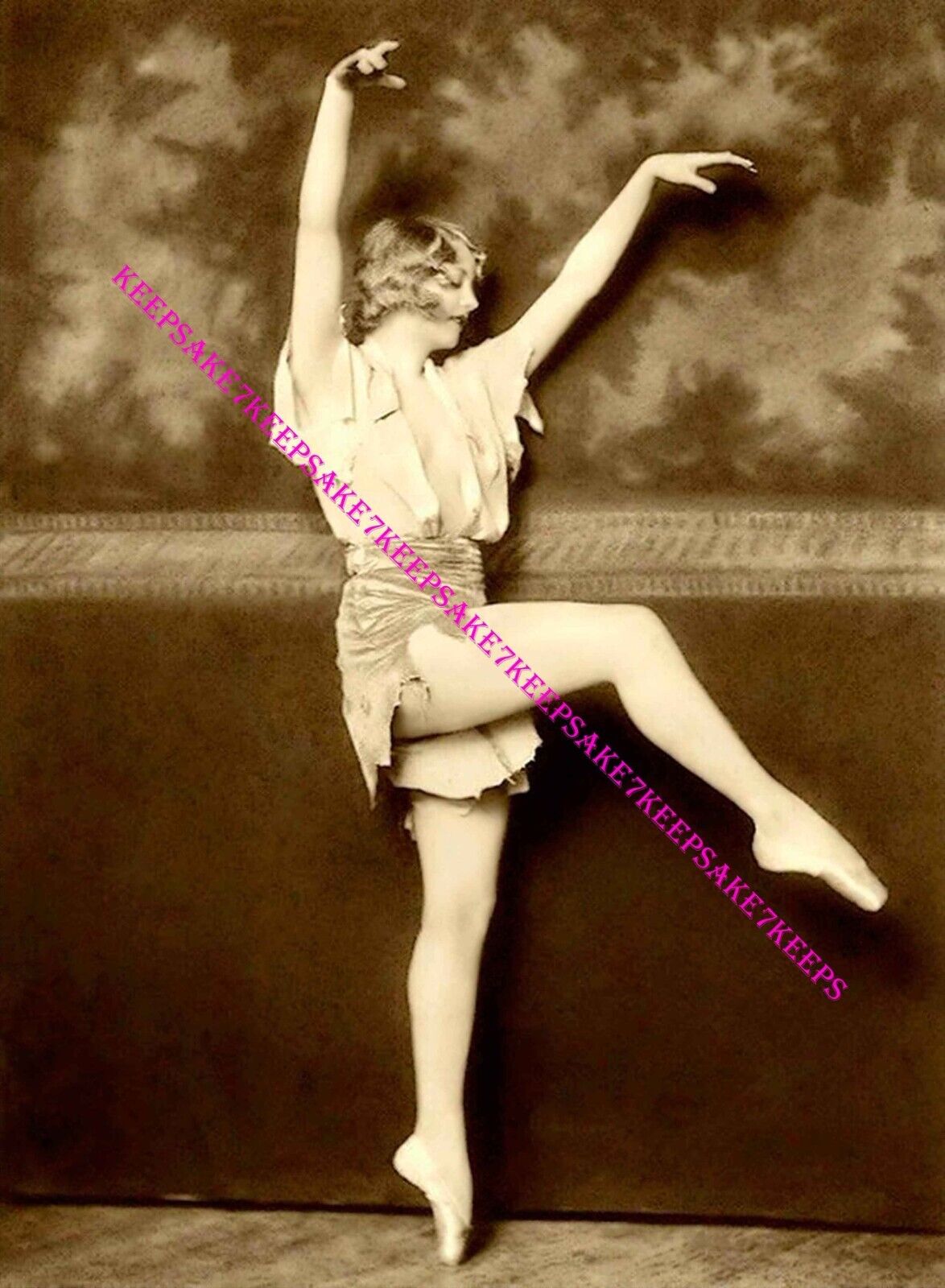 GORGEOUS ACTRESS HELEN HAYES EARLY PHOTO A-HH