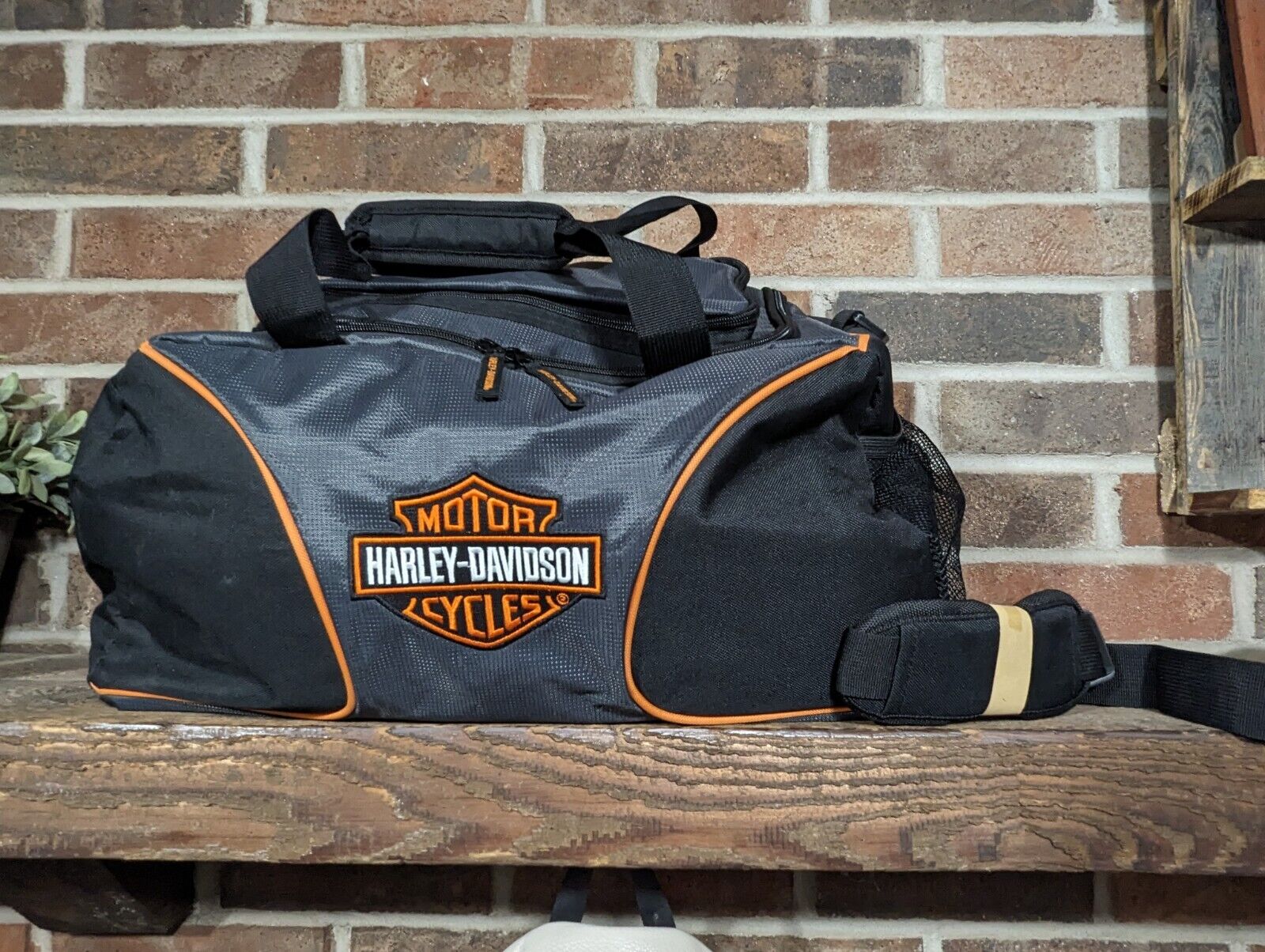 Harley Davidson Duffle Bag With Strap 20\