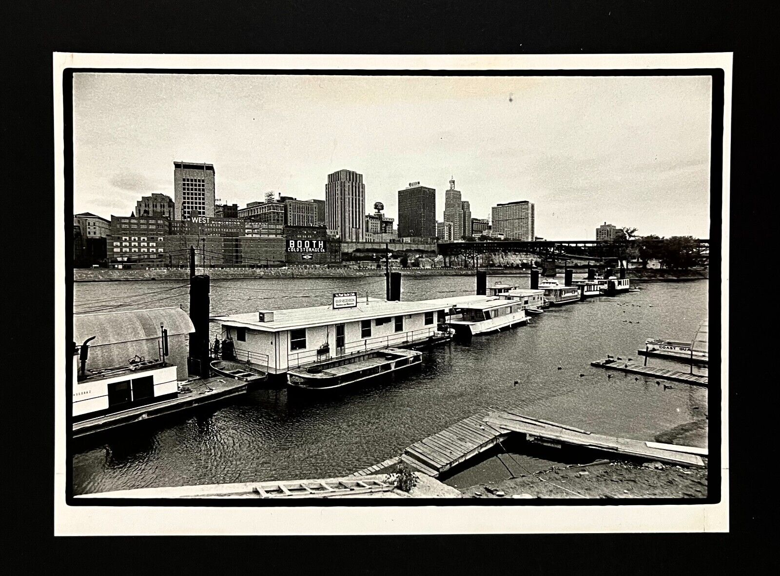 1972 St Paul MN Yacht Club Houseboat Marina Booth Cold Storage VTG Press Photo