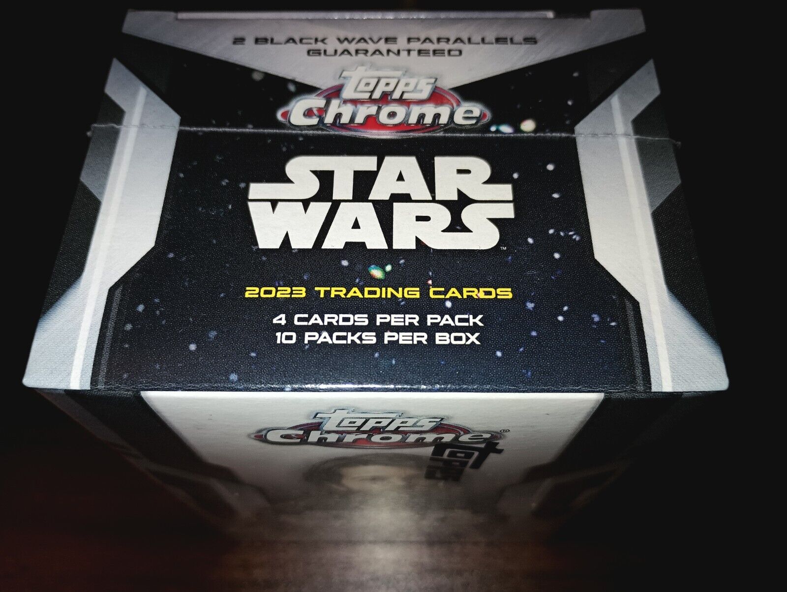 2023 Topps Chrome Star Wars  Blaster Box 10 Packs 4 cards per  2 Black Wave Av