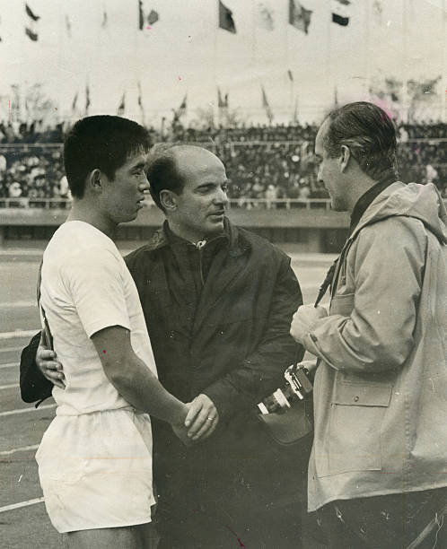 Ryuichi Sugiyama And Coach Dettmar Cramer Of Japan Celebrate Th 1964 Old Photo