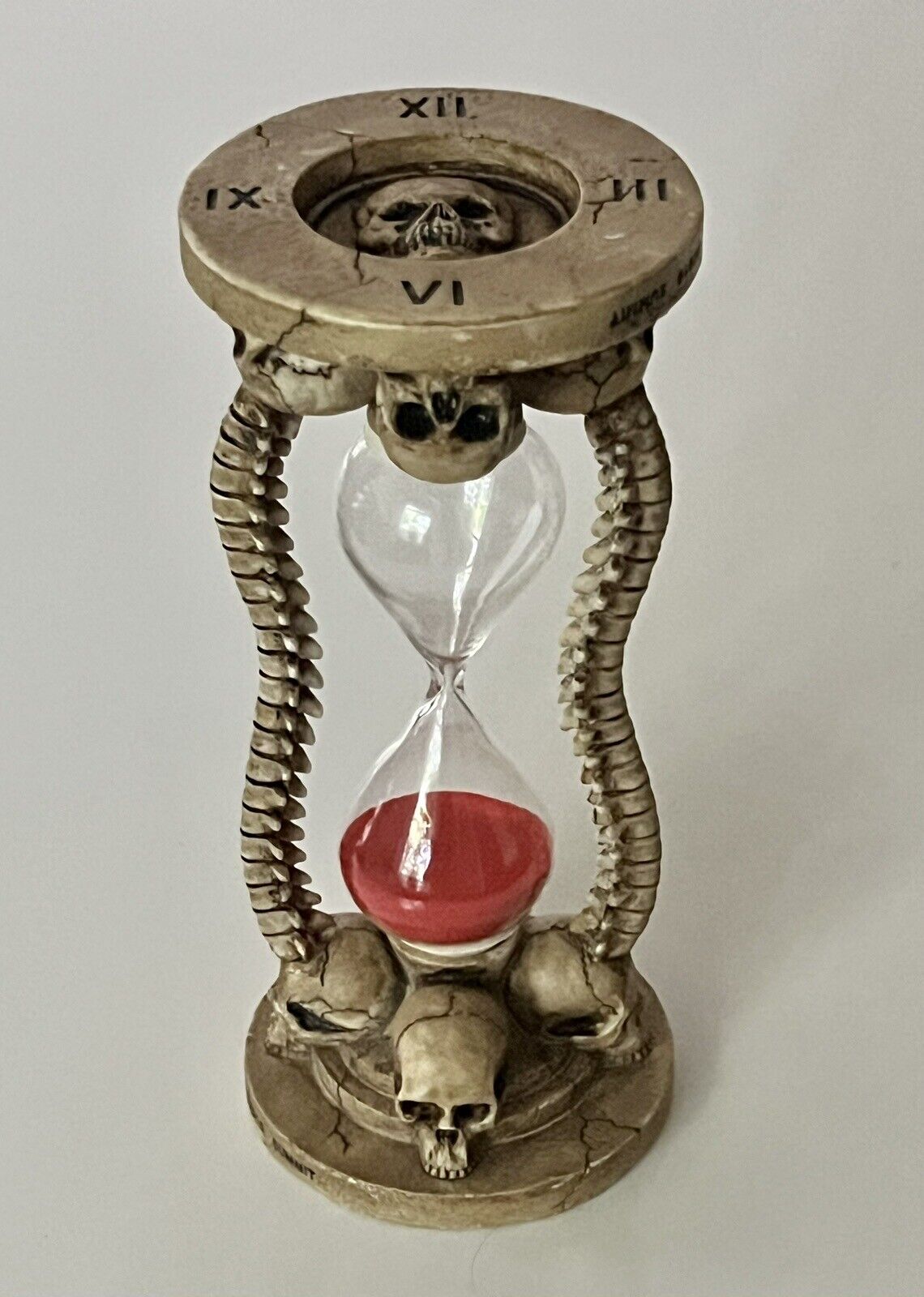 Gothic Skull Pillar SAND TIMER with Red Sands 4.5 Minutes 7.5 Inches Halloween
