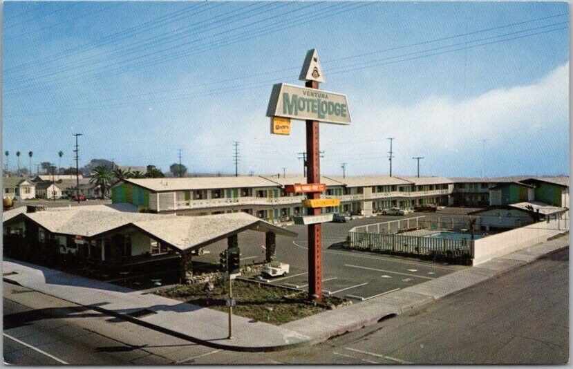 Vintage 1960s VENTURA, California Postcard MOTELODGE MOTEL Meta St. / Hwy 101