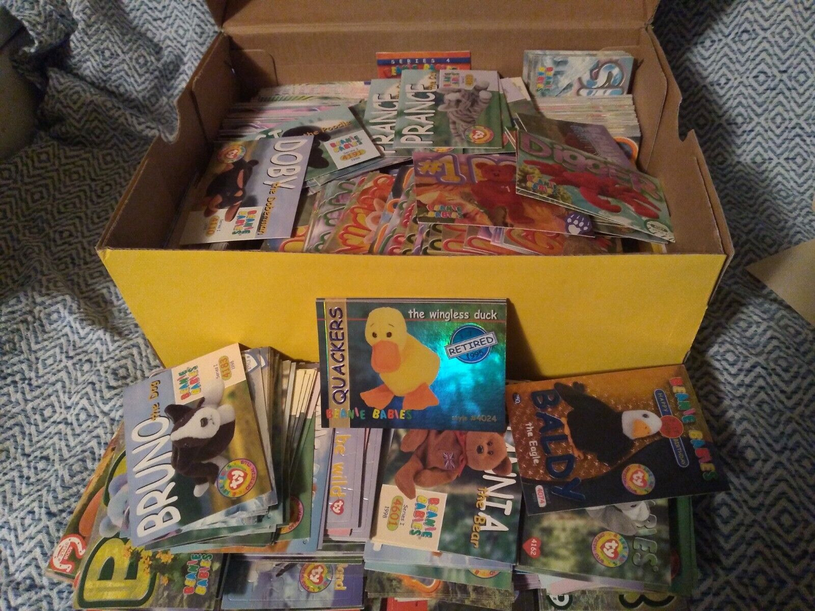 A Huge Alot Of Beanie Baby Cards In A Shoe Box, Cards Have Wear