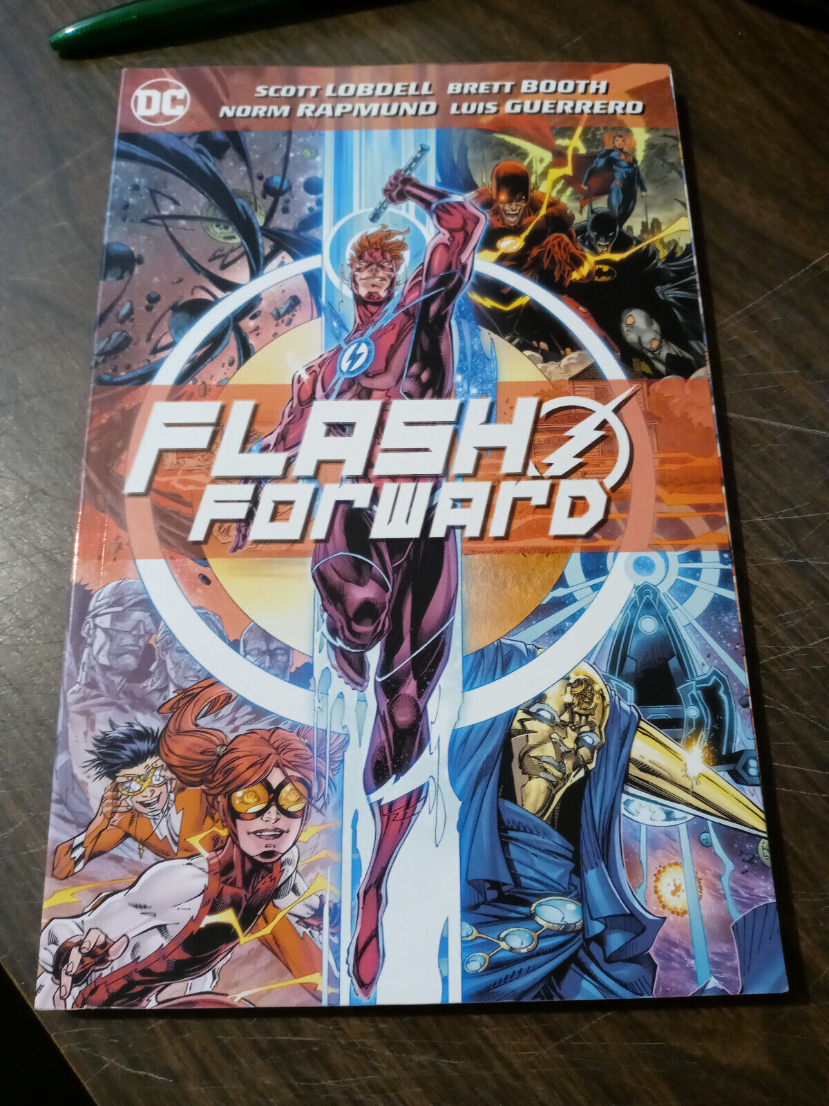 DC Comics The Flash - Flash Forward by Scott Lobdell (Trade Paperback, 2020)