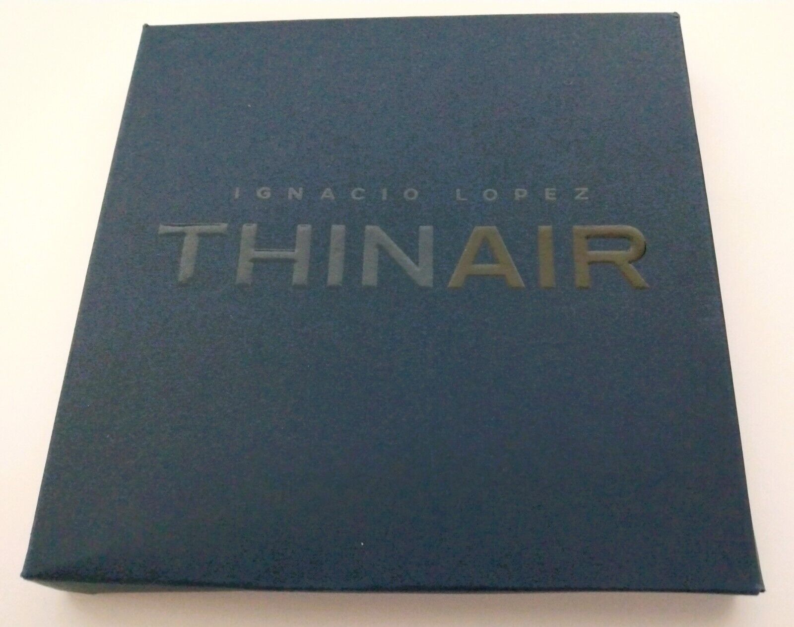 Thin Air (Gimmicks and Online Instructions) by Ignacio Lopez - Magic Trick