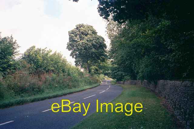 Photo 6x4 B4077 and Cotswold stone wall Stow-on-the-Wold The wall marks t c2005