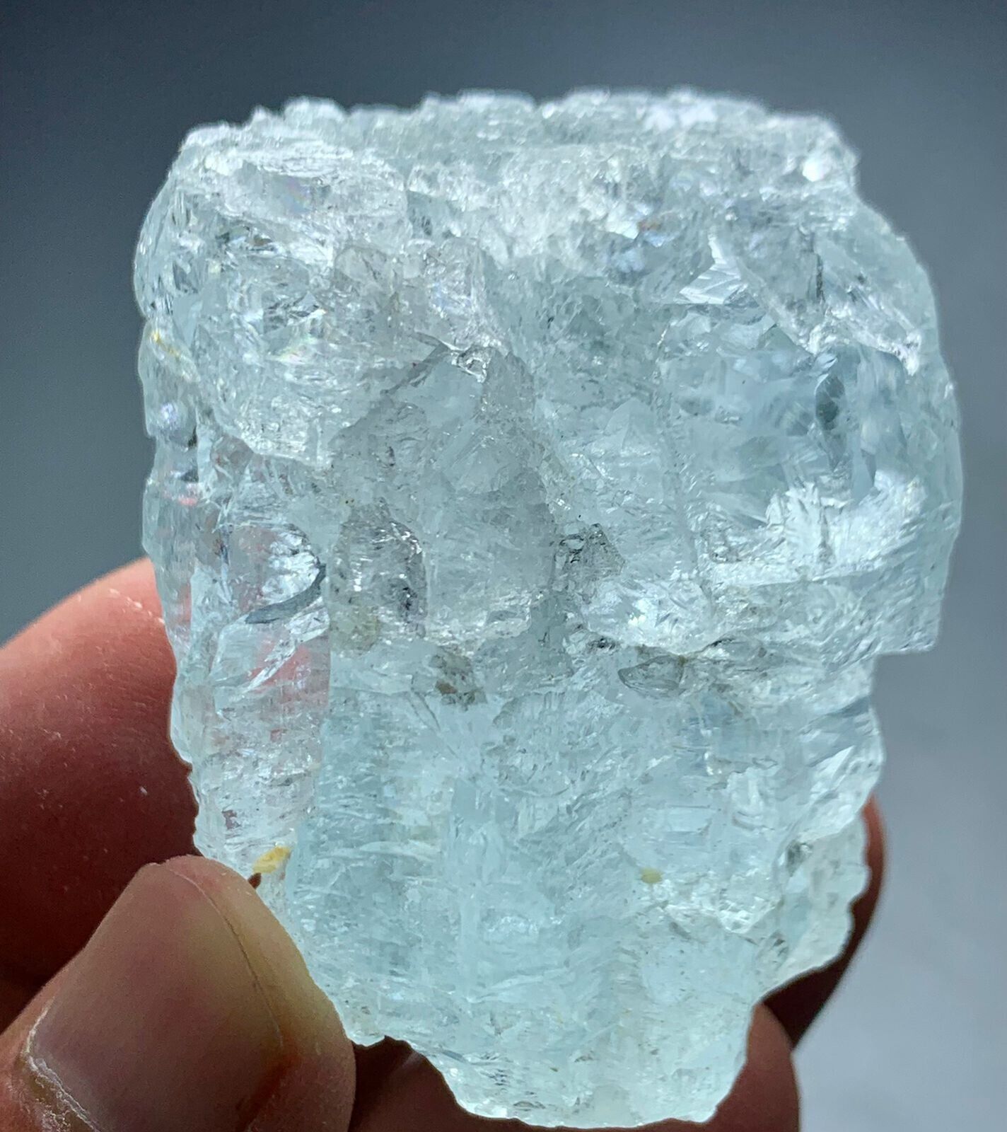 528 Cts Beautiful Etched Aquamarine Crystal from Skardu Pakistan