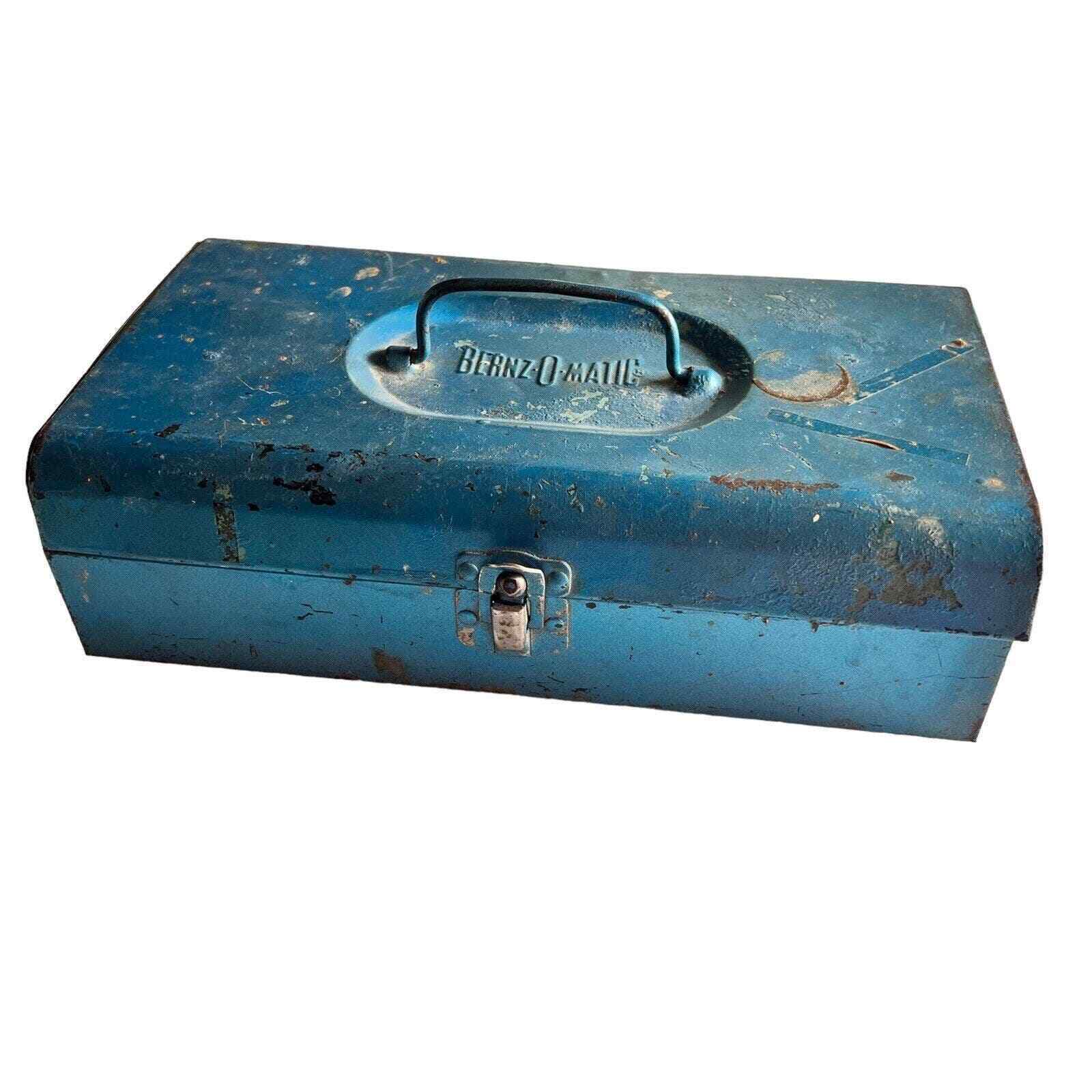 Small Vintage Blue Bernz o matic Metal Toolbox Tackle Case Chest Handle 11\