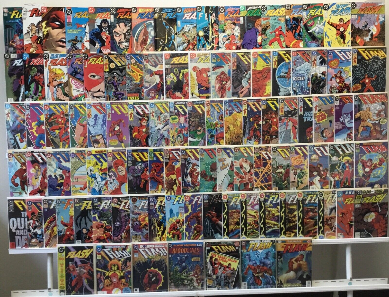 DC Comics The Flash 2nd Series Comic Book Lot of 100