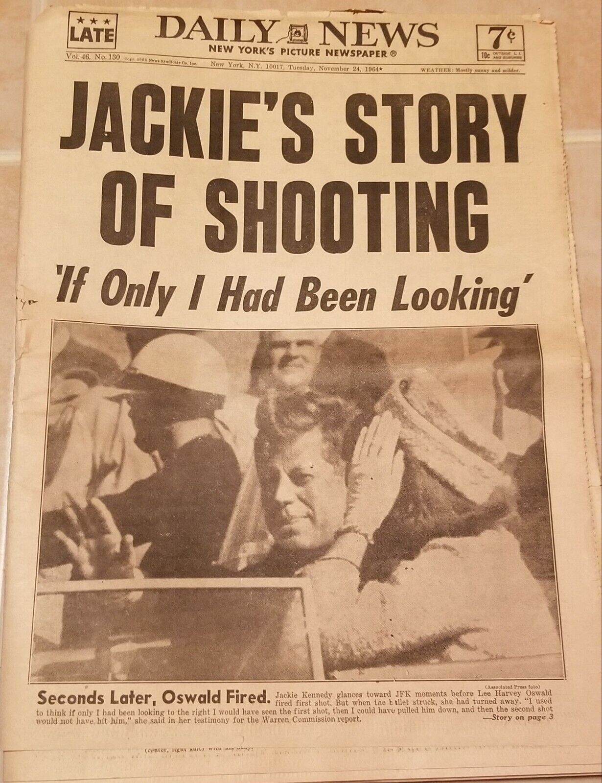 Vintage Jackie\'s Story of Shooting New York Daily News November 24 1964 