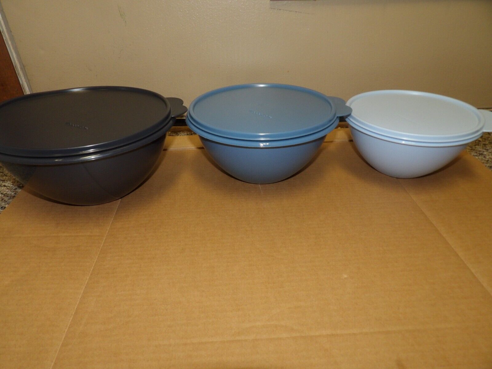 Tupperware Wonderlier 6 Piece Storage Bowl Set Country Blue Shades