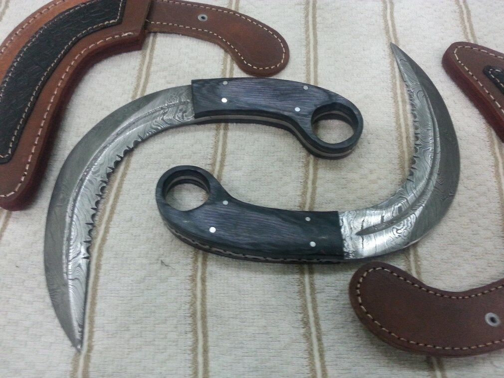 Custom made knife king\'s Beautiful Damascus \