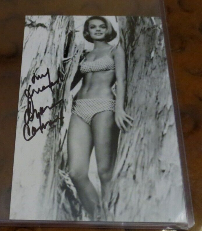 Dyan Cannon signed autographed photo Sexy The Anderson Tapes Saturn Golden Globe