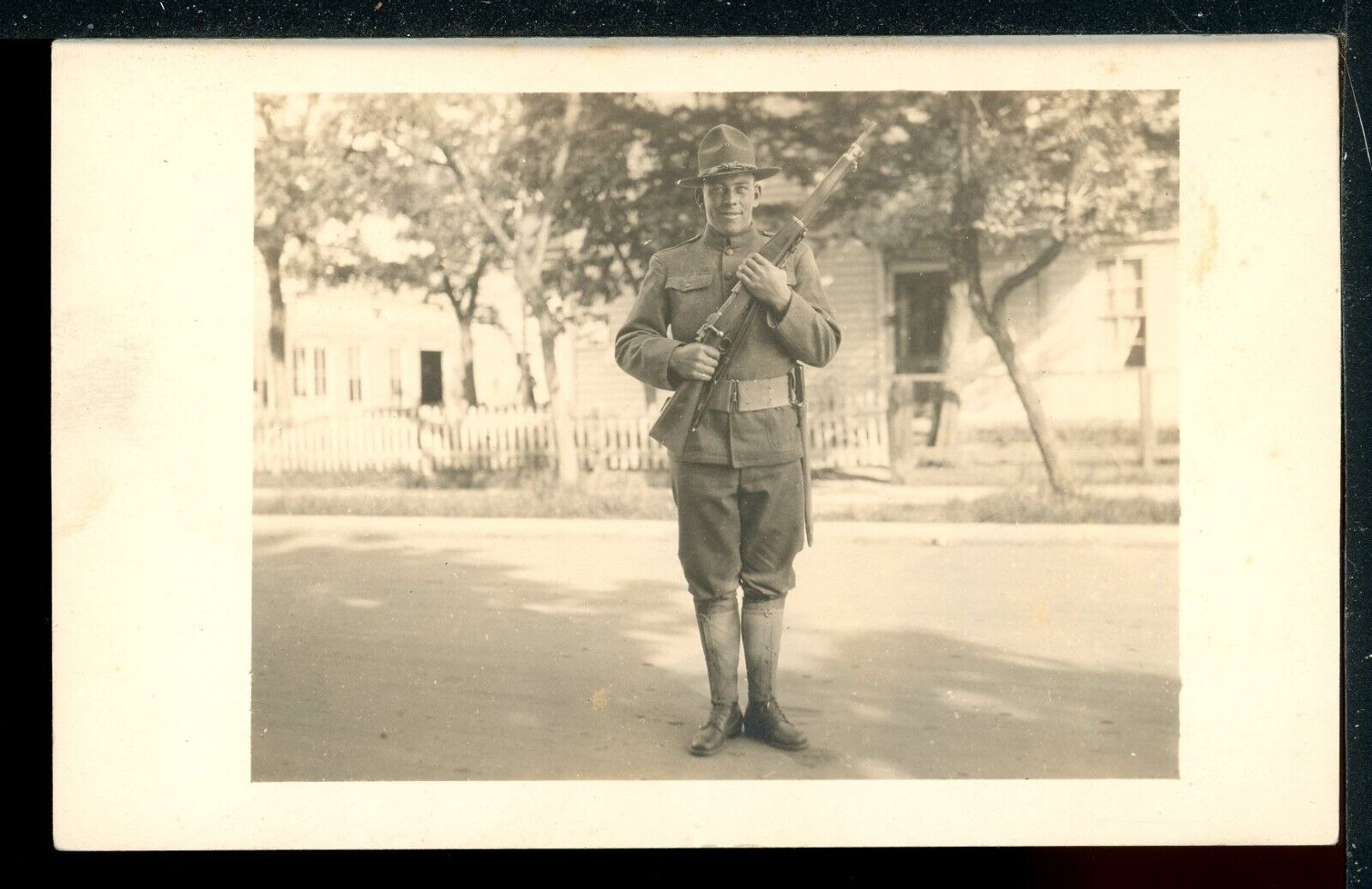 RPPC Personal Photo WW1 Soldier in Uniform with Rifle Vintage Postcard A3 95