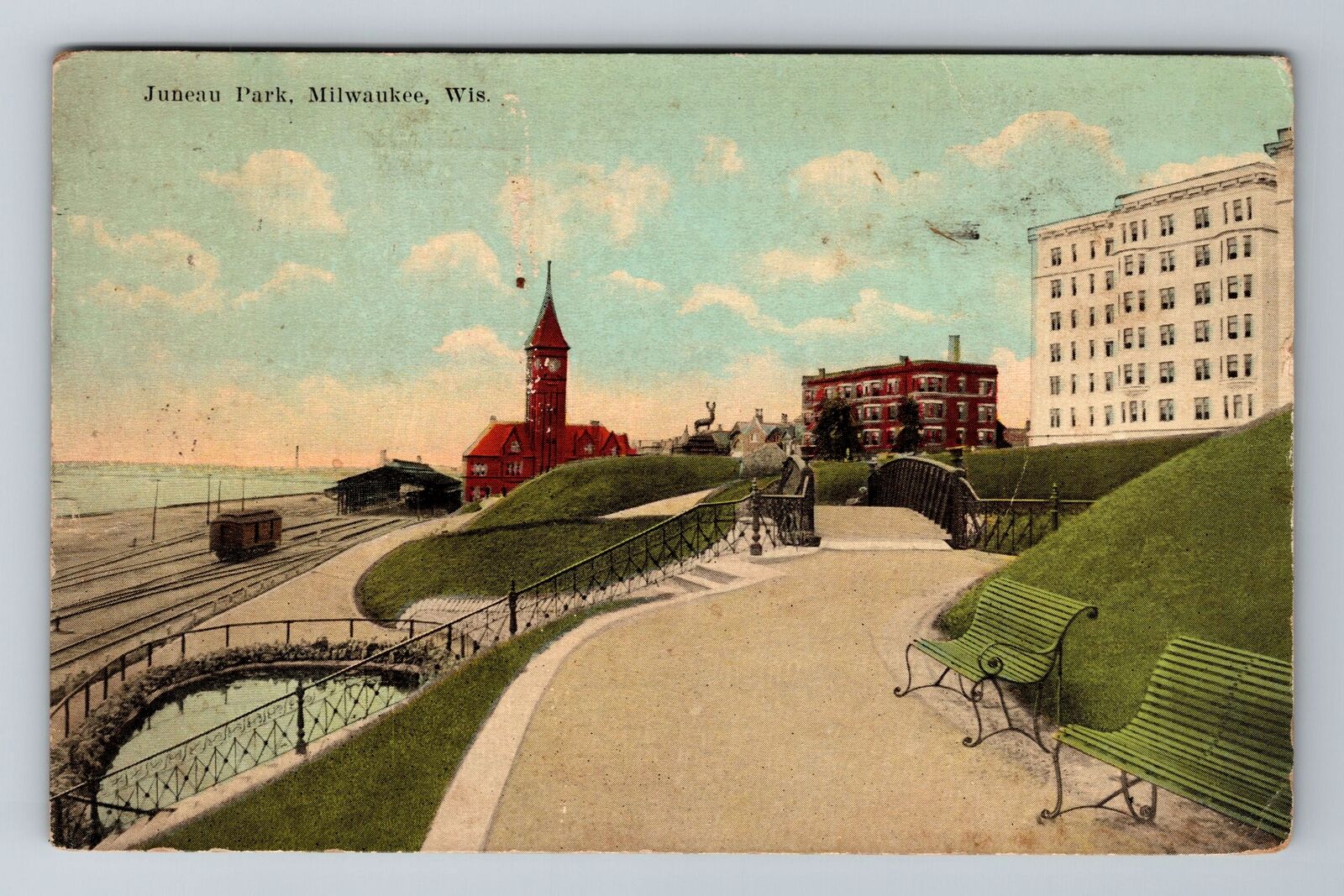 Milwaukee, WI-Wisconsin, Juneau Lakefront Park c1921, Vintage Souvenir Postcard