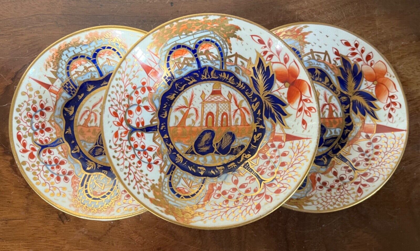 Set 3 Antique 19th c. English Regency Imari Chinoiserie Porcelain Saucer Dishes