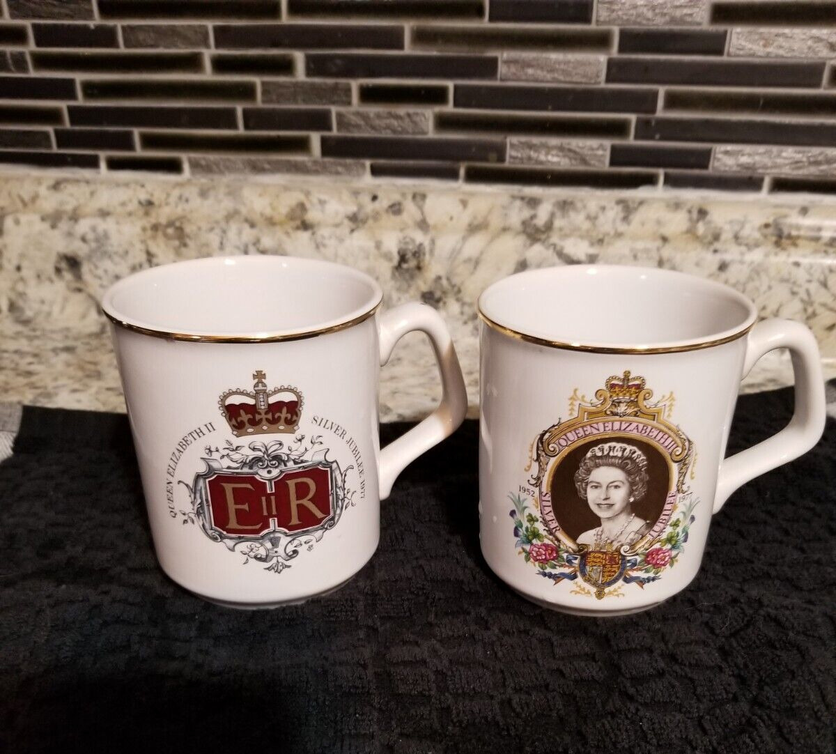 1977 Queen Elizabeth II SILVER JUBILEE Cup TEACUP Coffee MUG Royal Grafton China
