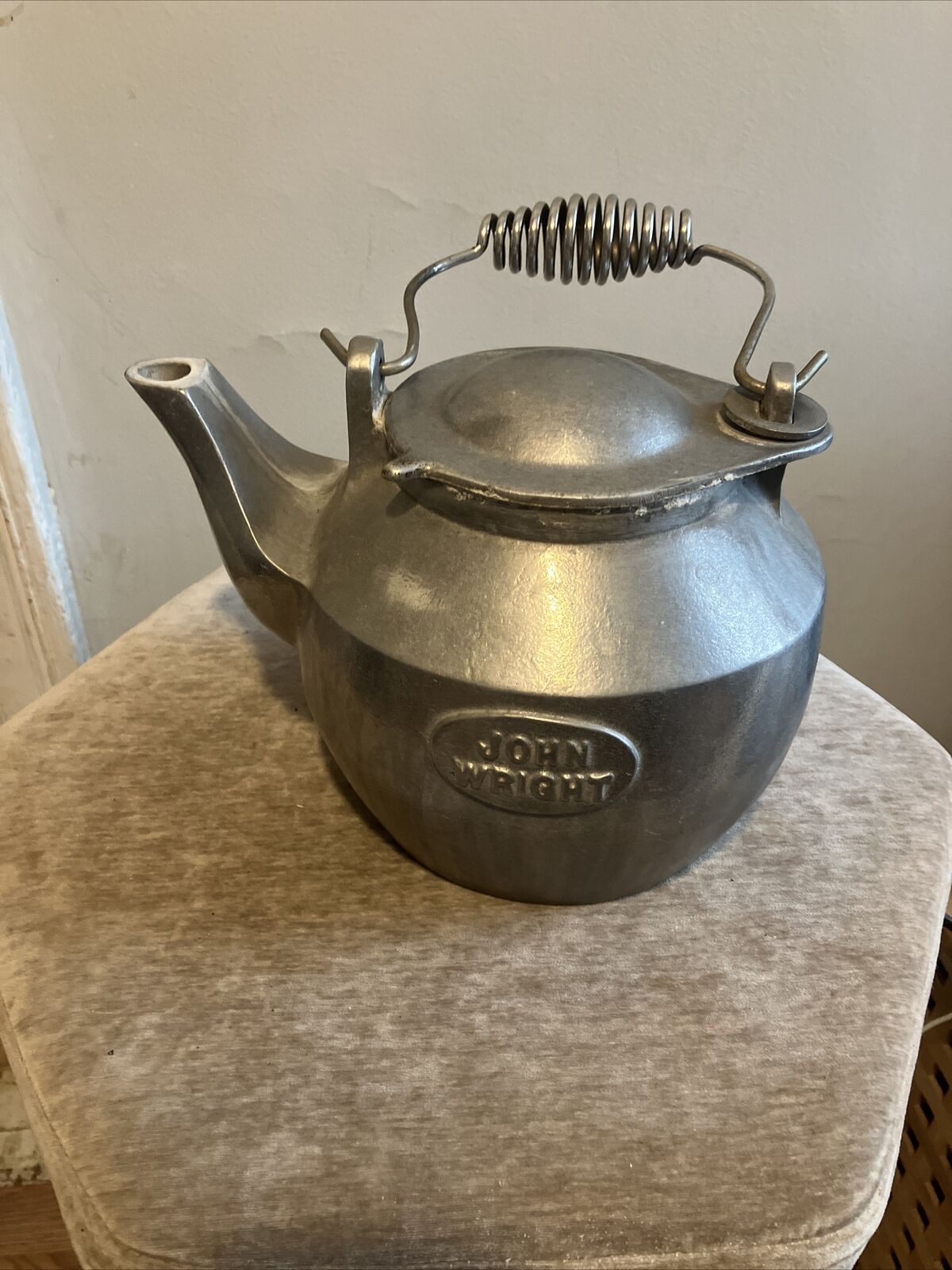 Vintage Antique  John Wright Cast Iron Tea Pot  Kettle Swivel Lid~Coil Handle