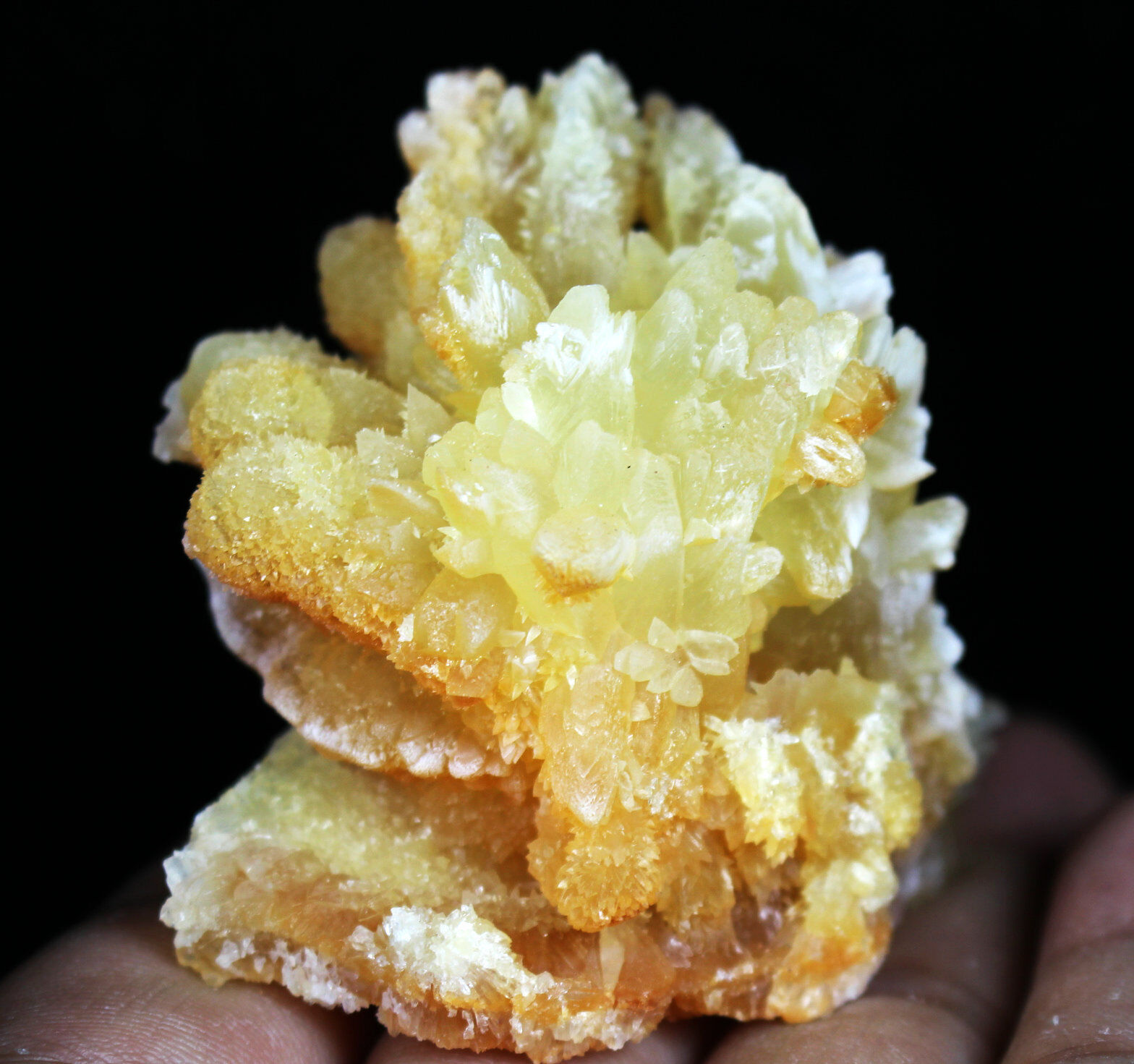 96g Natural Beauty White Crystallization Stone Cluster Mineral Specimens/China
