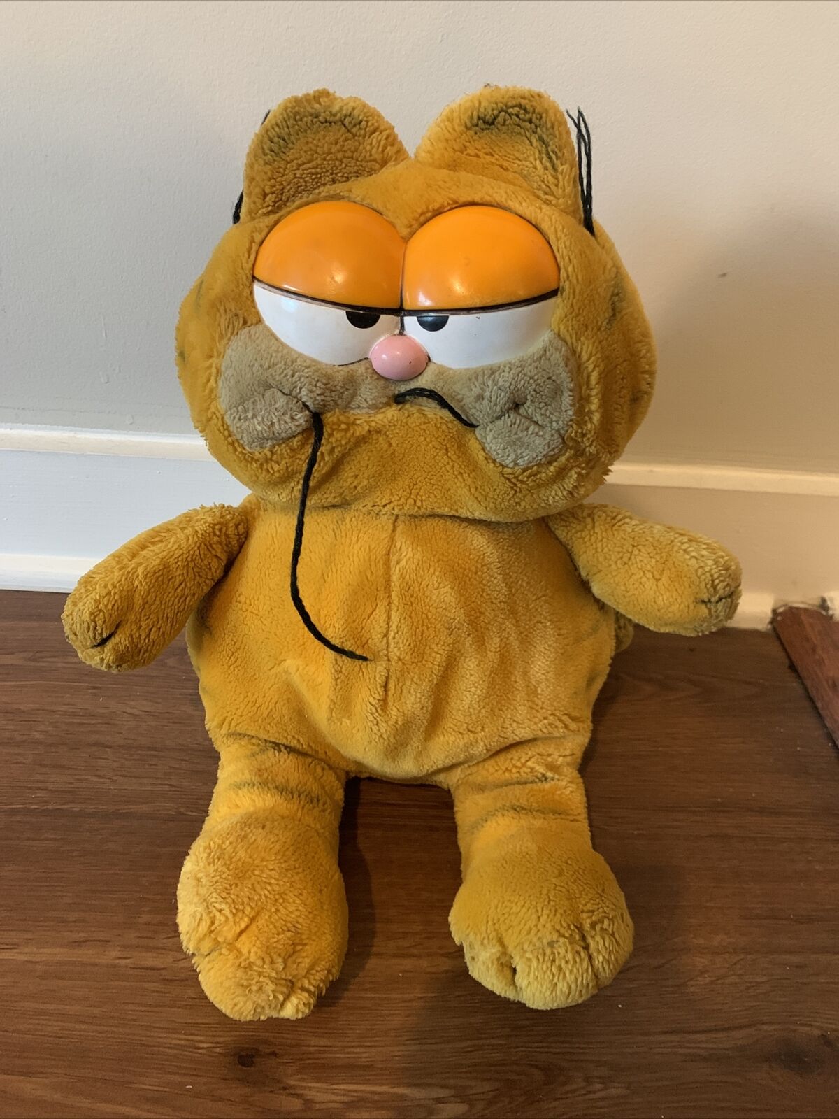 Garfield 1978-1981 10in plush orange cat Vintage Rare