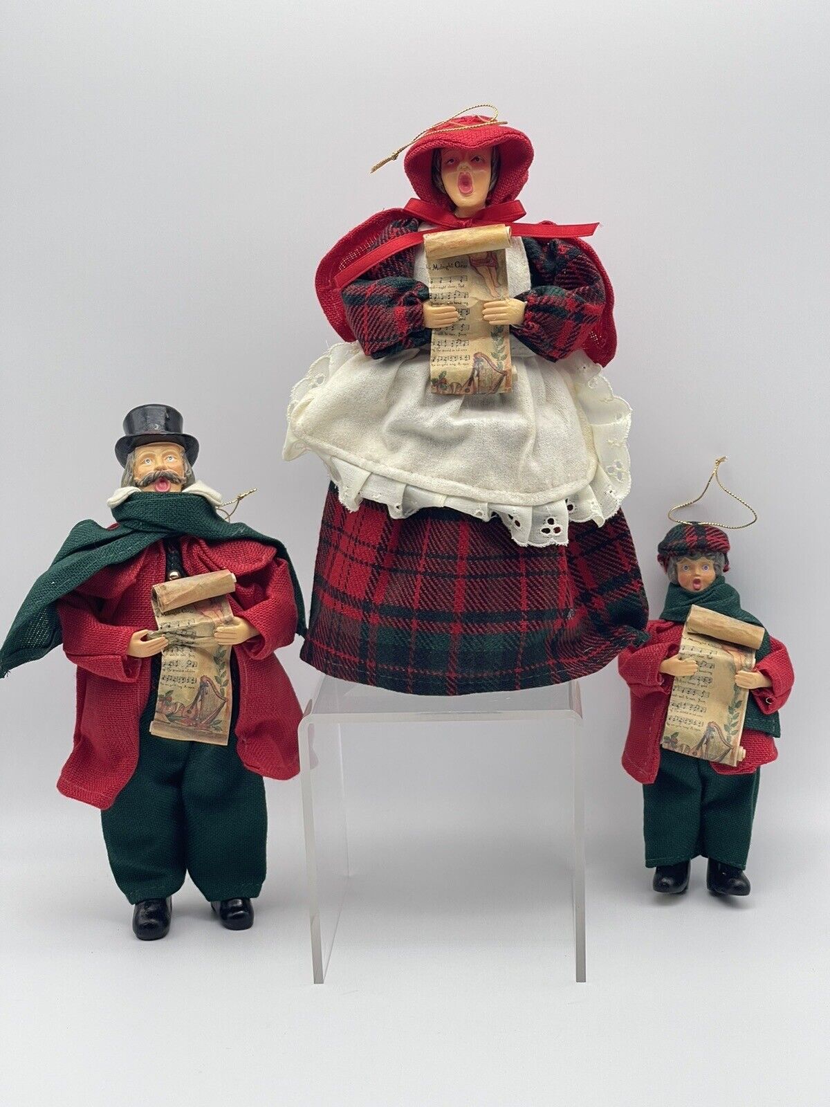 Vintage Farmhouse Cottage Victorian Family Christmas Carolers Hanging Ornaments