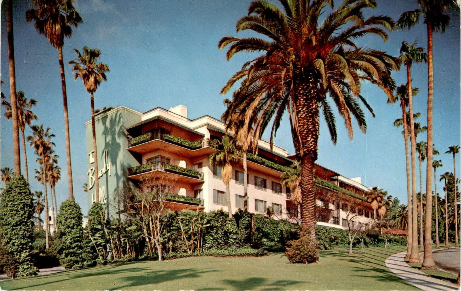 Beverly Hills Hotel Bungalows Sunset Boulevard California Pink Palace c postcard