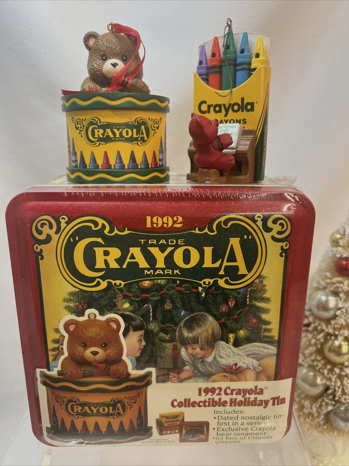 Vintage Crayola Collectors Tin SEALED Crayons Bear Hallmark Ornaments 1990’s