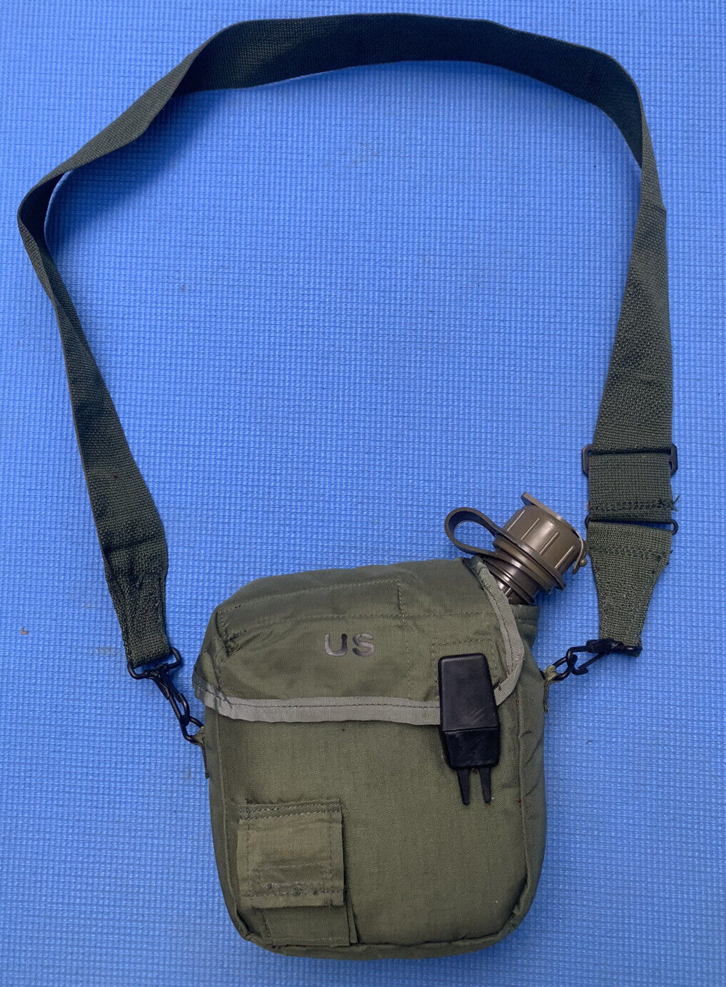 VTG Y2K US Army Military 2 Qt Water canteen & Cover & Shoulder Strap 2007 Issue