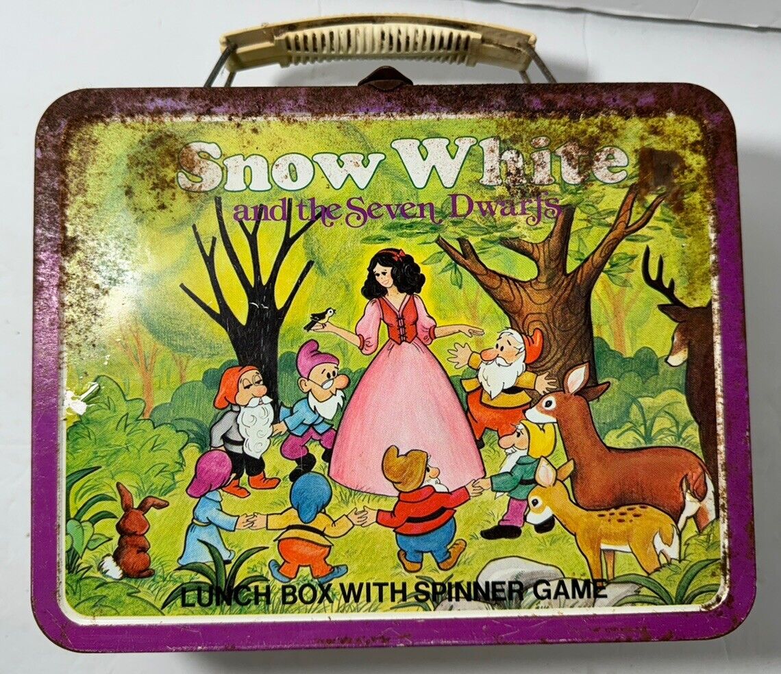 Vintage Walt Disney\'s Snow White And The Seven Dwarfs Metal Lunchbox
