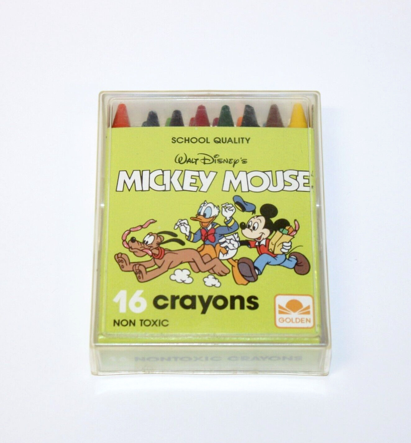 VTG Disney Mickey Mouse Coloring Crayons 16 Count School Quality Golden 4215-8