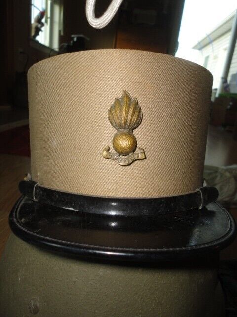 ORIGINAL FRENCH FORIGN LEGIONAIRS HAT WITH INSIGN IA