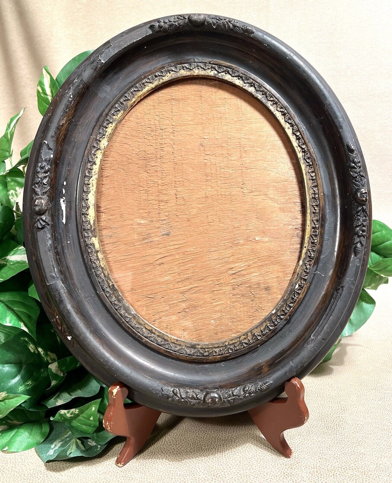 Antique Gesso Gilded Oval Frame w/ Fruit & Leaf Decor/Borders - New Glass