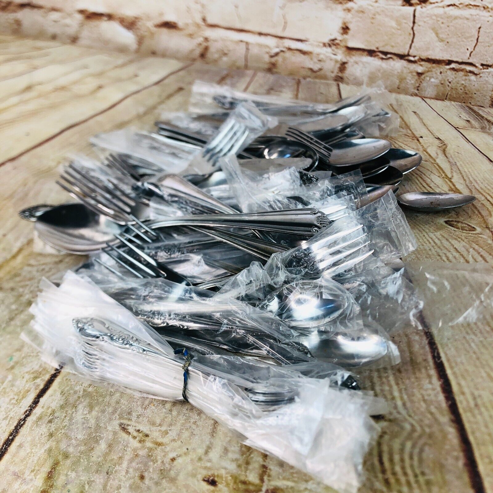 95 pcs vtg royal household stainless cuttlery assorted