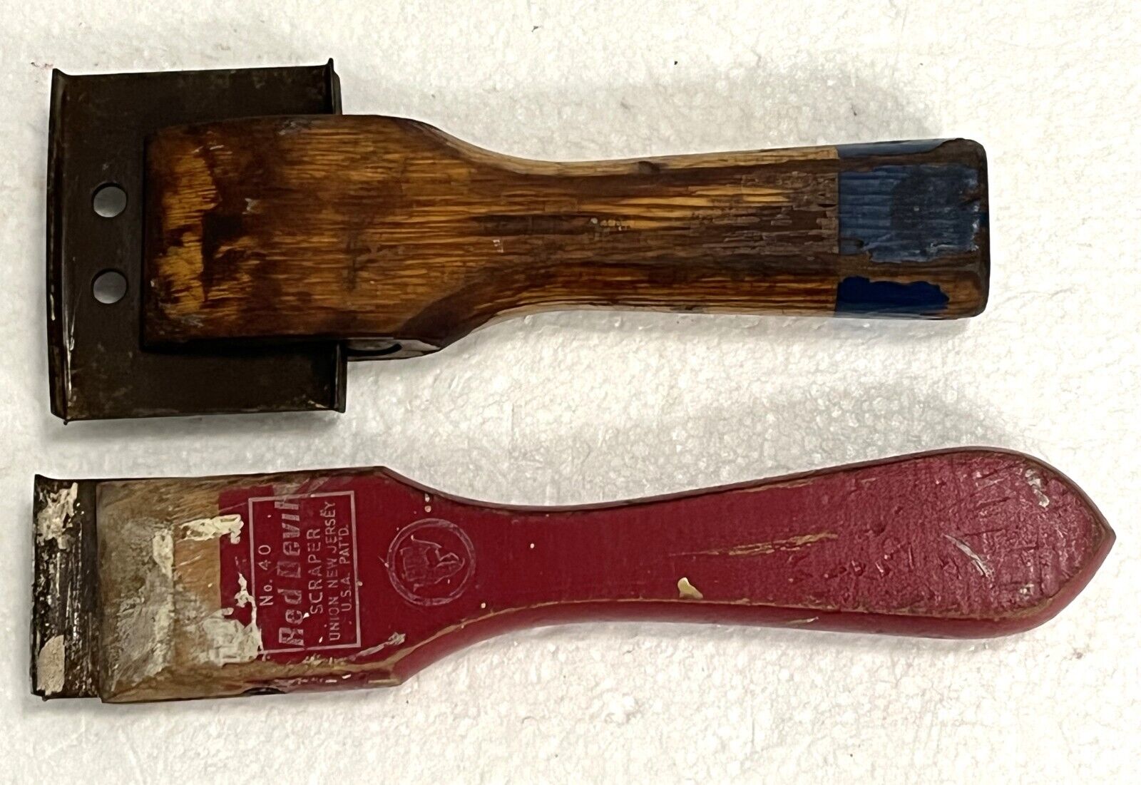 2 Vintage Wooden Handle Scrapers: Red Devil No. 40  Made In U.S.A. & One Unbrand