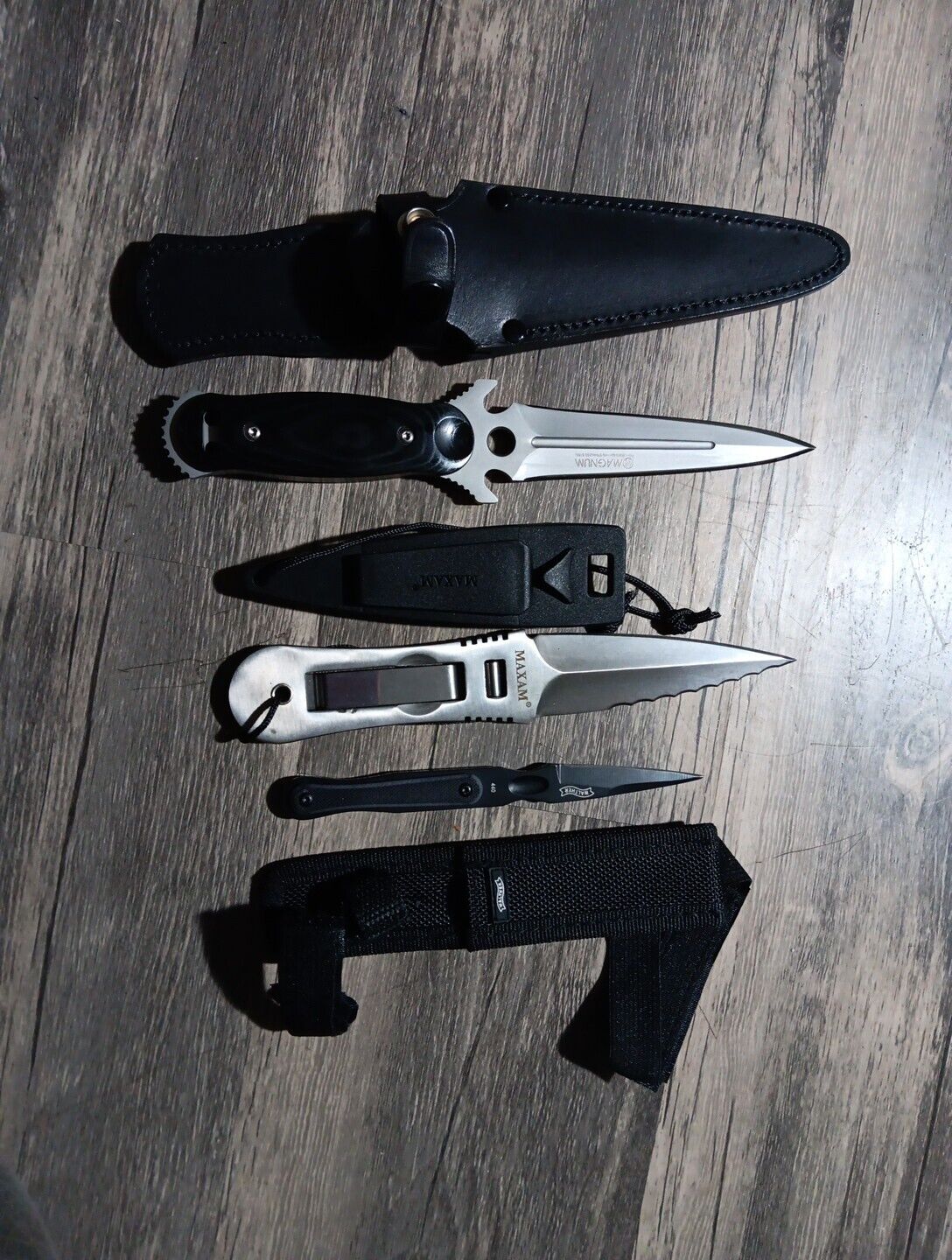 3 Dagger Knife Lot