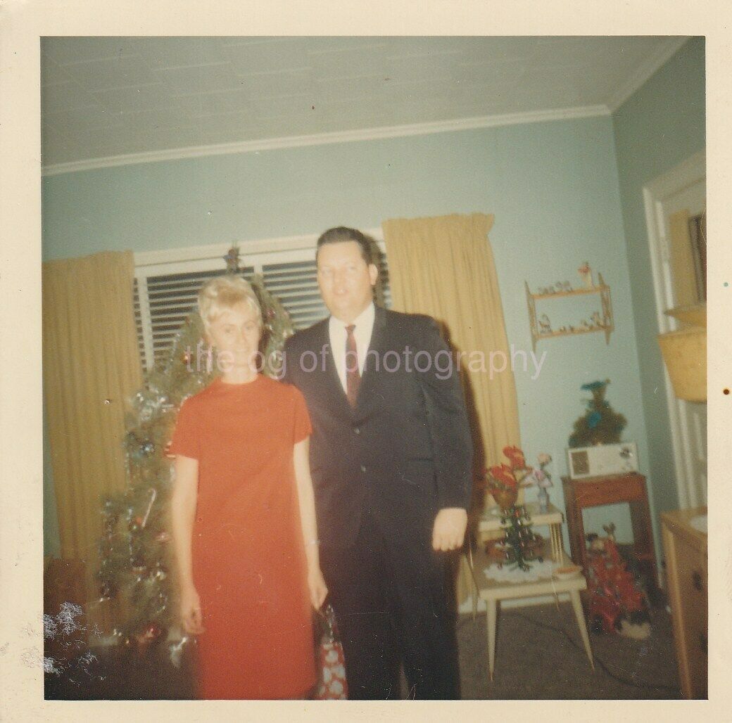1960's COUPLE Woman Man FOUND PHOTO Color  Original VINTAGE 93 15 I