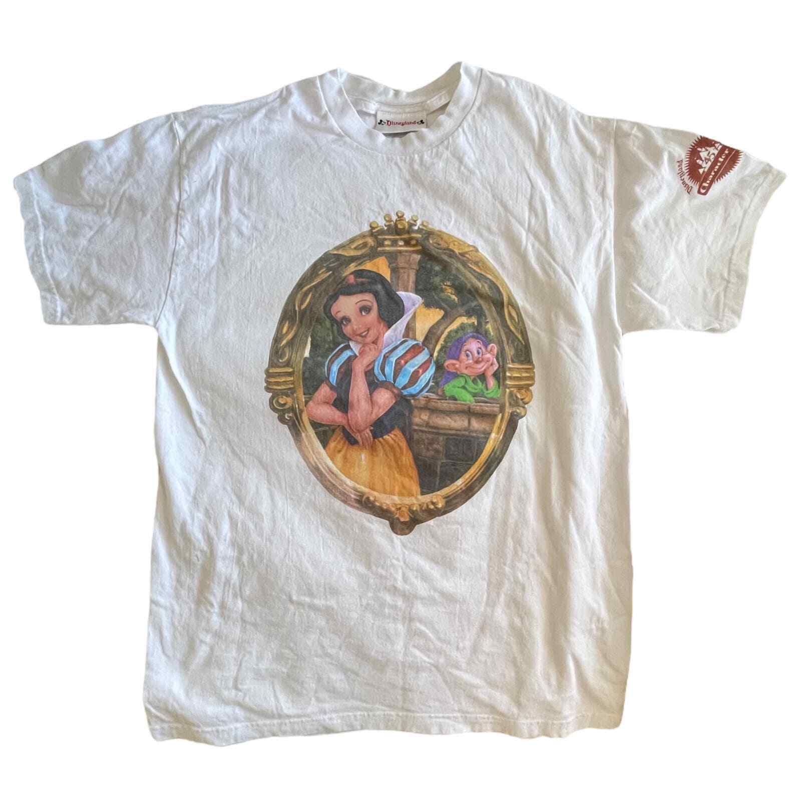 Rare Vintage Snow White and Dopey Character of the Month Disneyland 45 T Shirt M