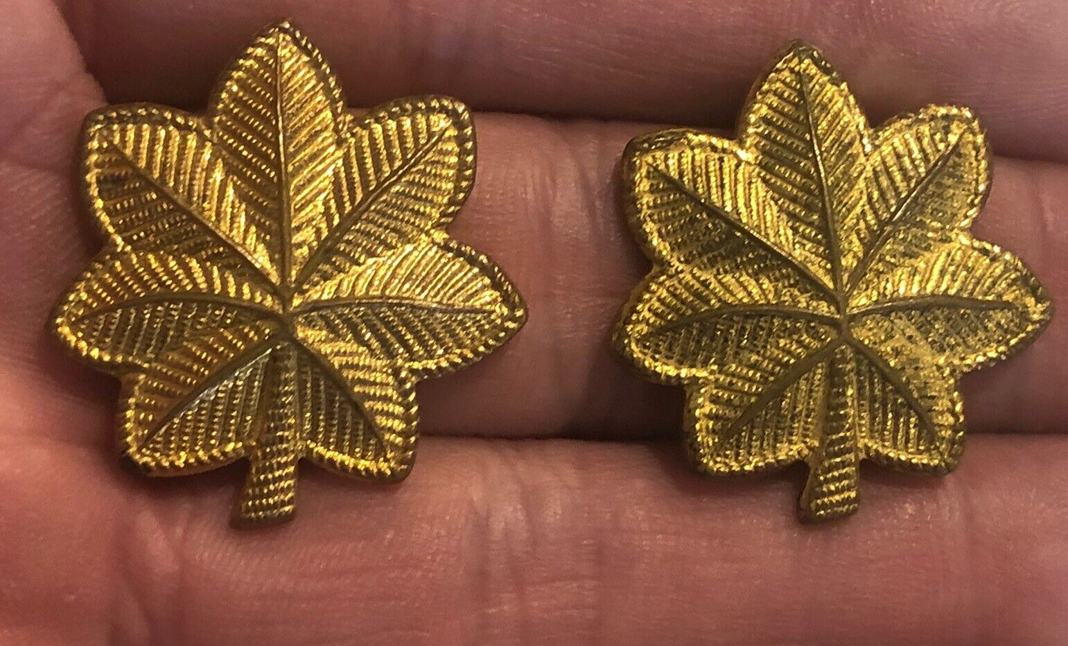 Post WWII WW2 US Army Major Gold Oak Leaf Insignia Military Pins Pair Meyer